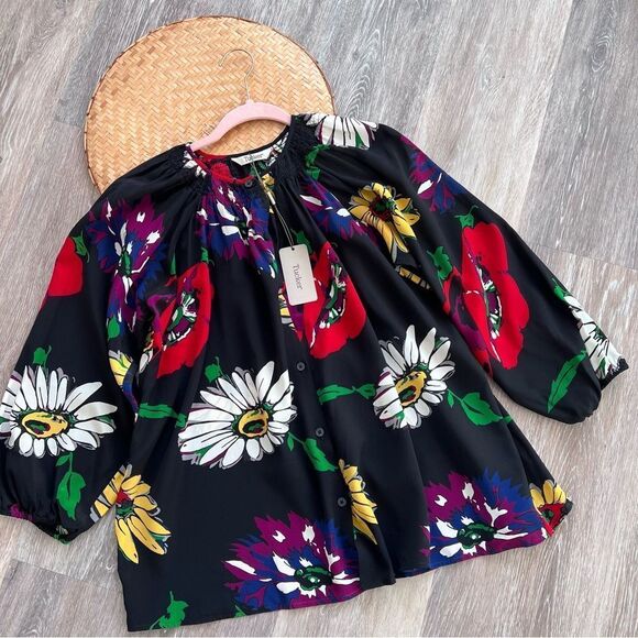 Nwt Tucker NYC the Classic Blouse in a great lawn floral Print women’s size M - Picture 2 of 10